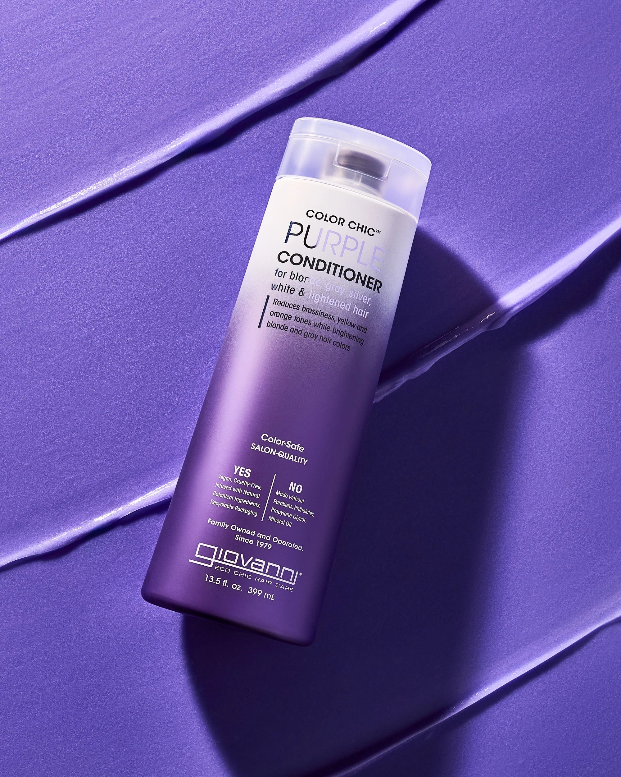 Giovanni Cosmetics - Color Chic Purple Conditioner - 399 ml